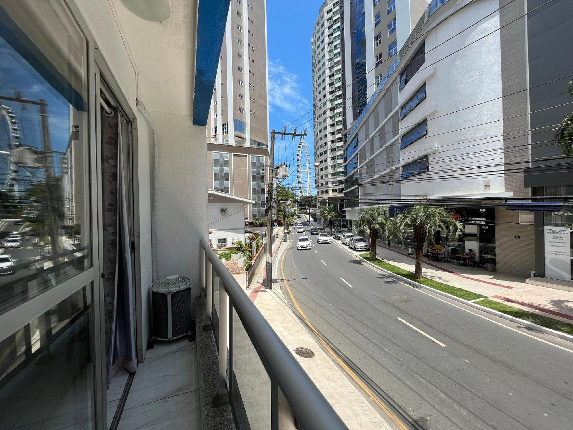 Apartament Ma01- Kitnet Com Ar | Vista Big Wheel | Garagem Balneário Camboriú Zewnętrze zdjęcie